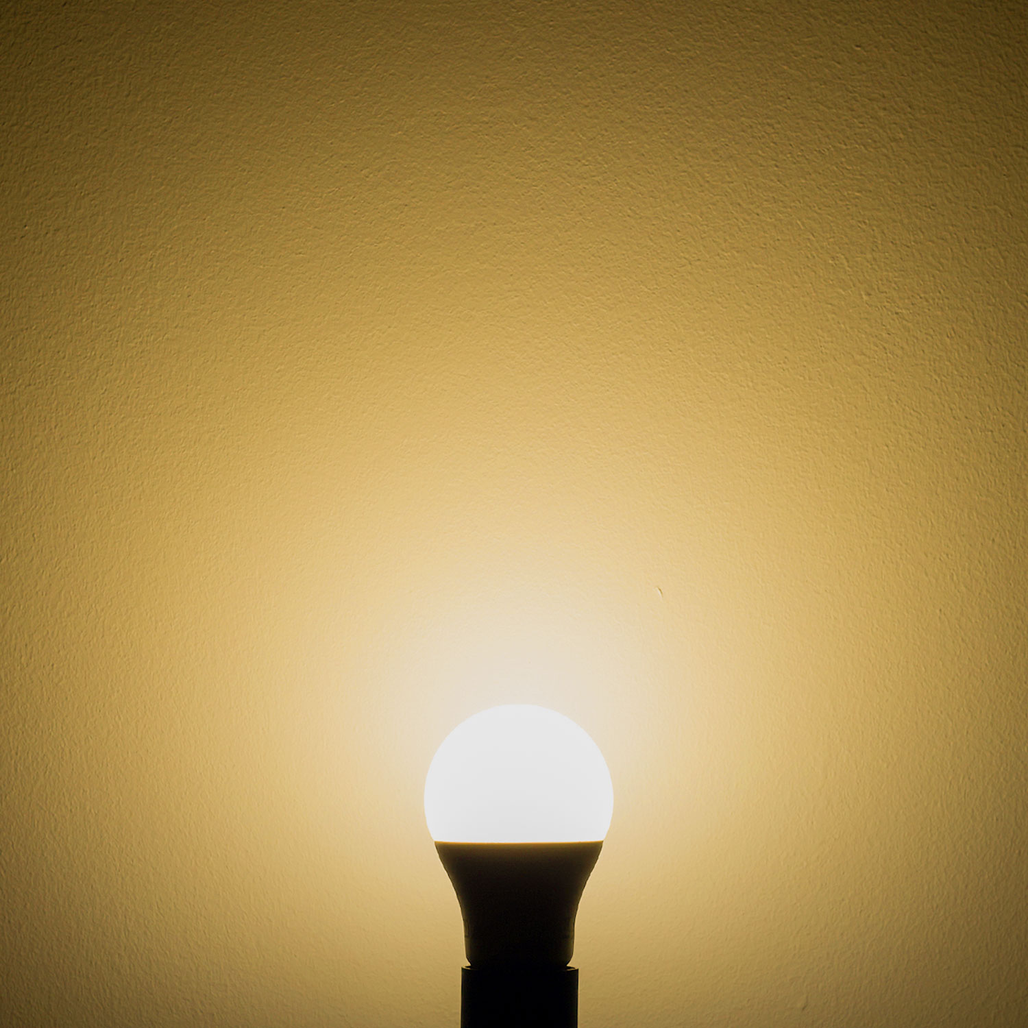 Baufassung E27 SET mit Federklemme, Öse und LED bulb 9W, warmweiß