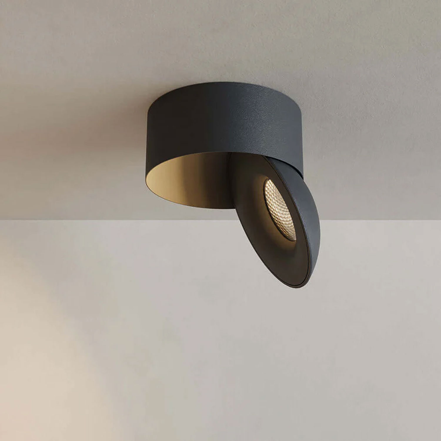 LED Aufbauleuchte Sphere schwarz/schwarz, 2700K, 10W, CRI90, dimmbar