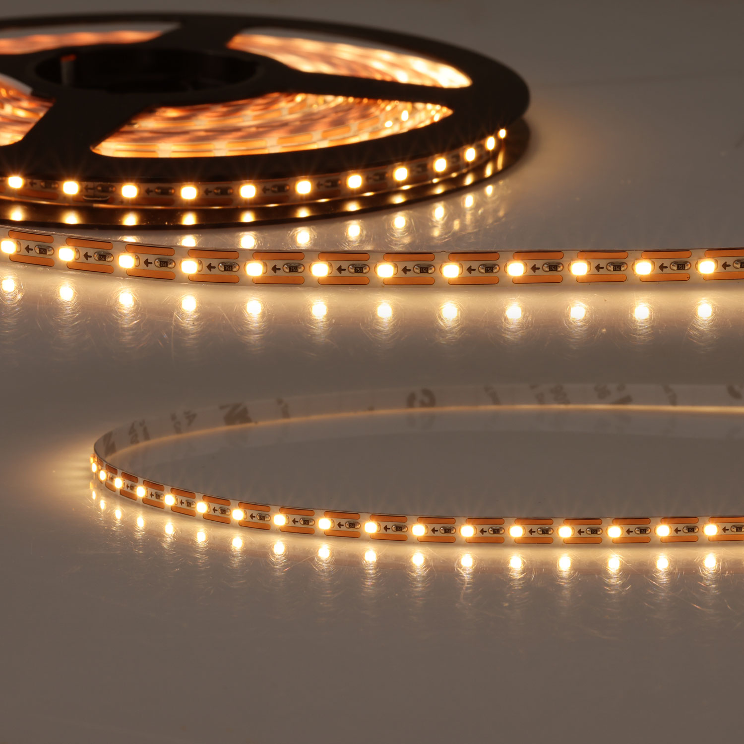 LED CRI927 MiniAMP Flexband, 24V DC, 7W, IP20, 2700K, 500cm, Kabel beids. + maleAMP, 120 LED/m