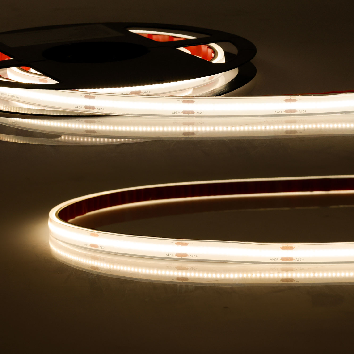 LED HT927 COB Flexband für bis zu 100°C Umgebungstemp., 24V DC, 14,4W, IP68, 2700K, 5m Rolle, 480 LED/