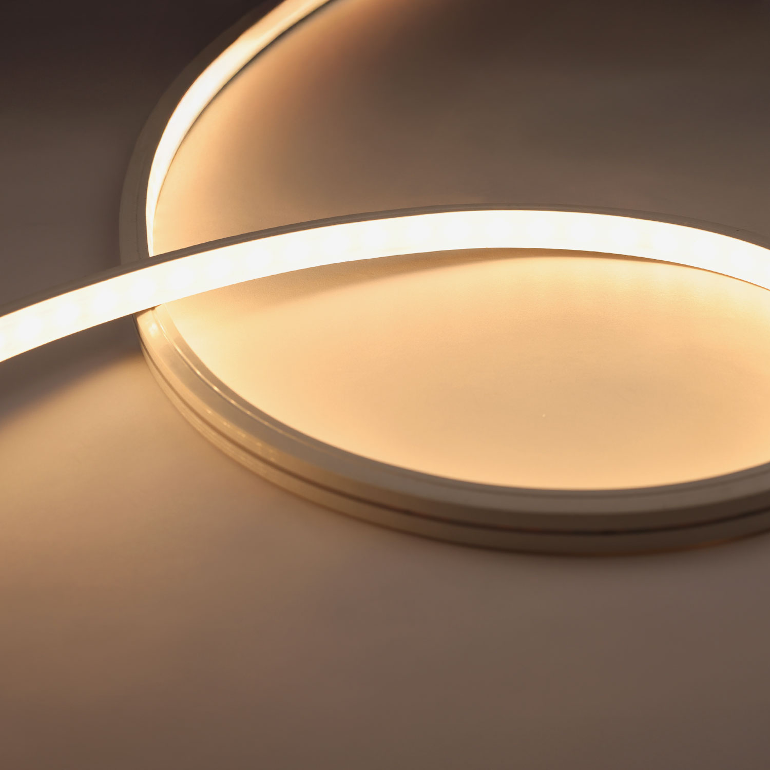 LED Wallwasher Flexband 20x55°, 3000K, 24V DC, 18W, IP54, CRI90, 3m Rolle, 70 LED/m